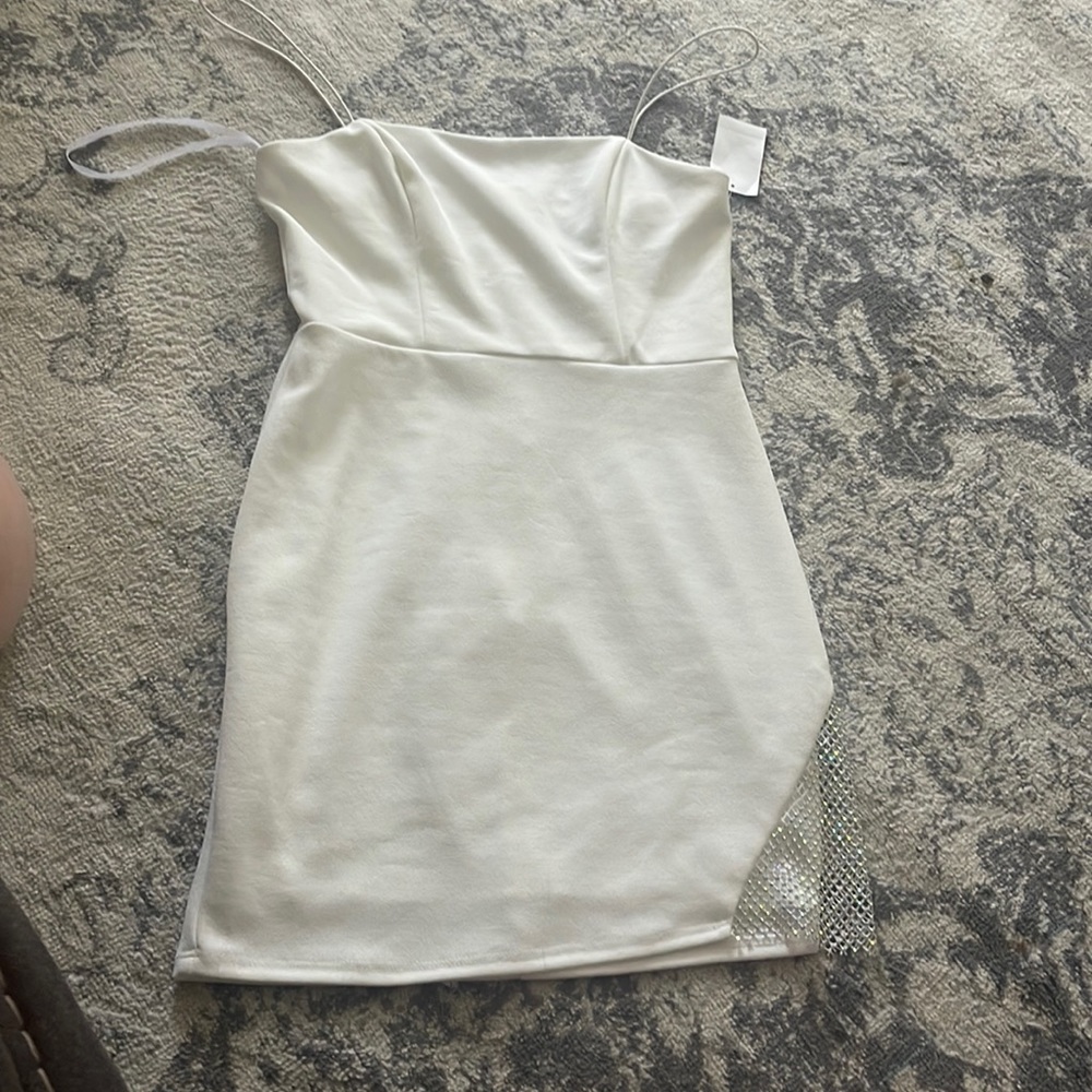 B. Darlin white dress